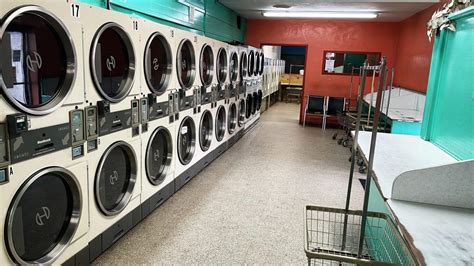 24 hr laundromat|24 hour self service laundry.